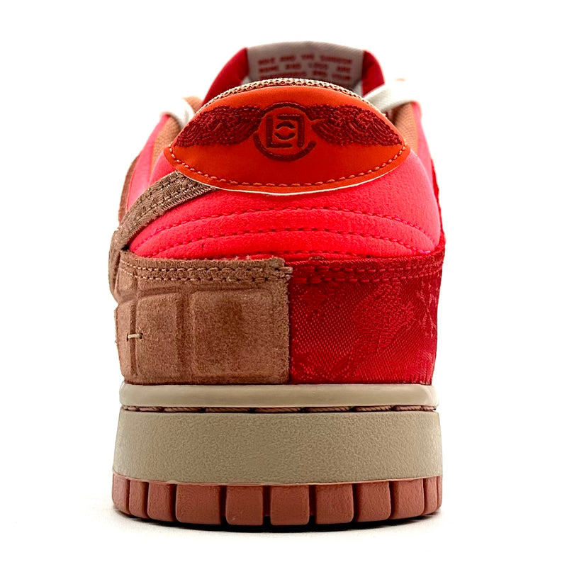 Nike Dunk Low SP 'Lo que el CLOT'