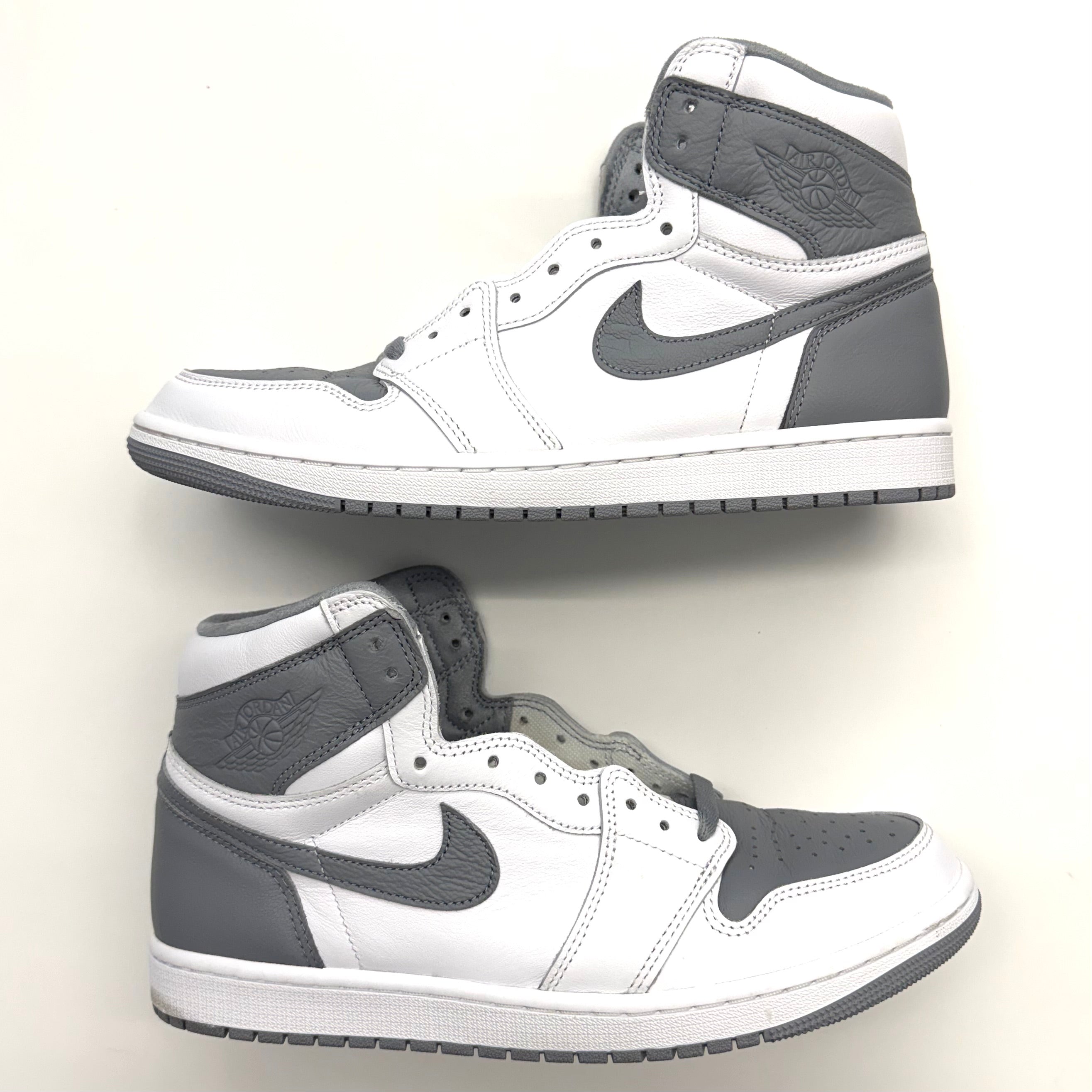 Air Jordan 1 Retro High OG Stealth - Grey White Sneakers — United