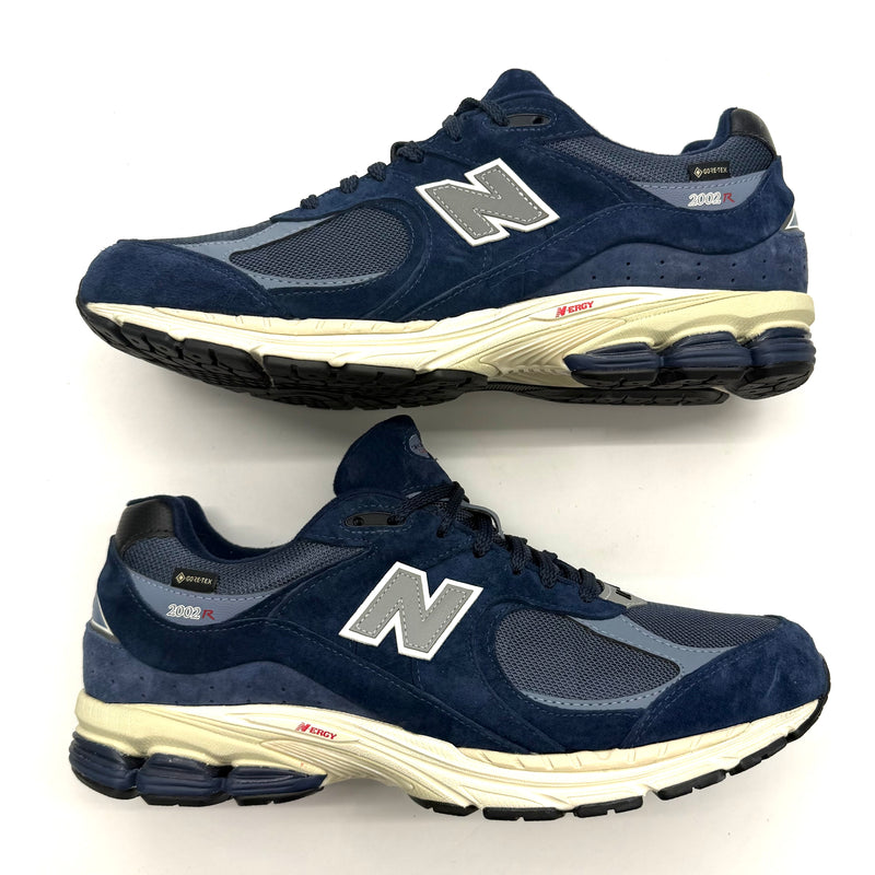 New Balance 2002R Gore-Tex Navy Arctic Grey