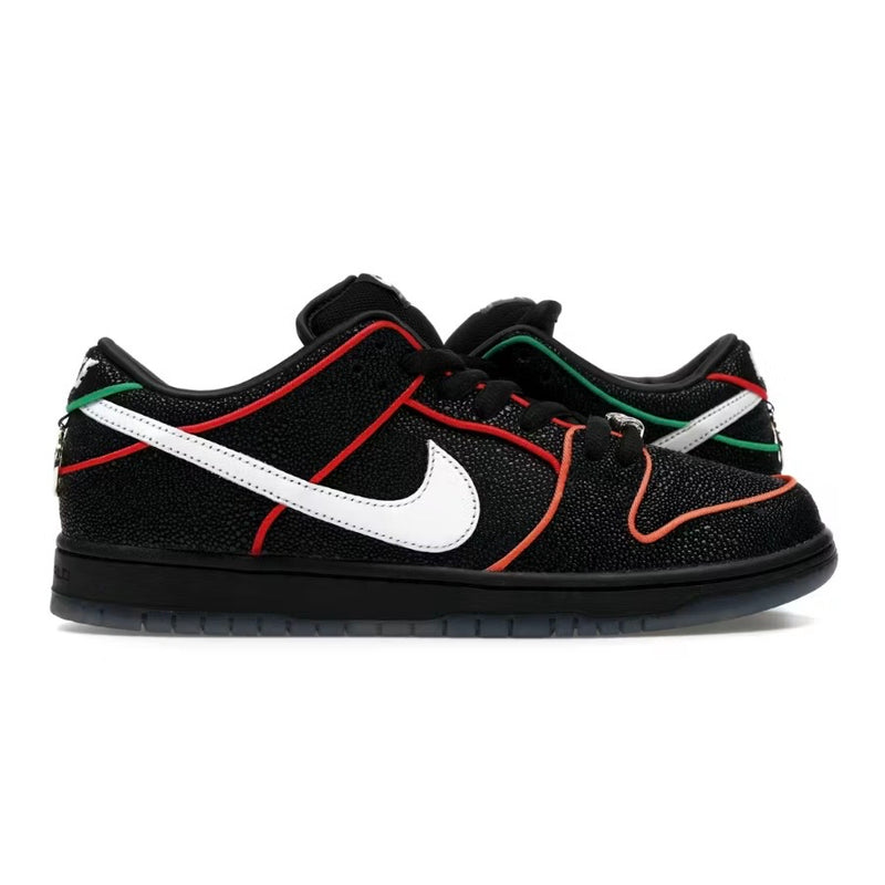 Nike SB Dunk Low Bronx Girls Skate