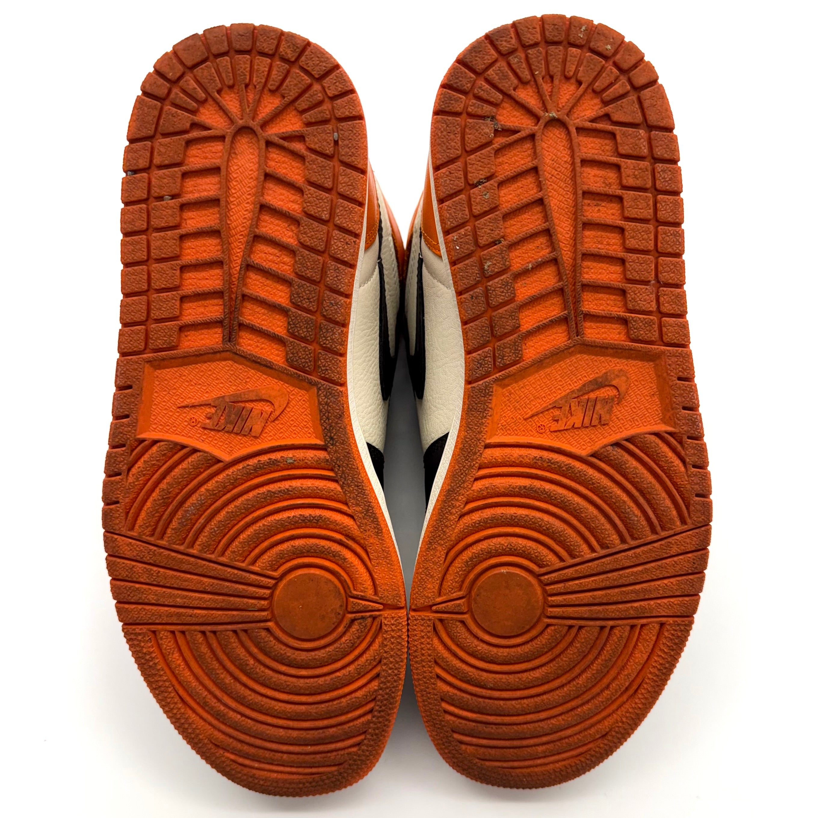 Jordan 1 Retro Shattered Backboard 2015 – 555088-005 | United Kicks