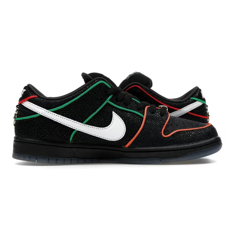 Nike SB Dunk Low Bronx Girls Skate