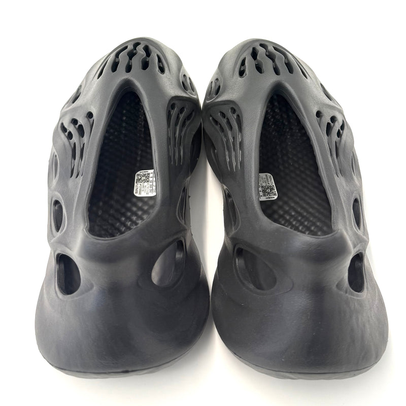 adidas Yeezy Foam RNR Onyx