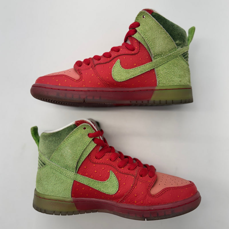 Nike SB Dunk High 'Strawberry Cough'
