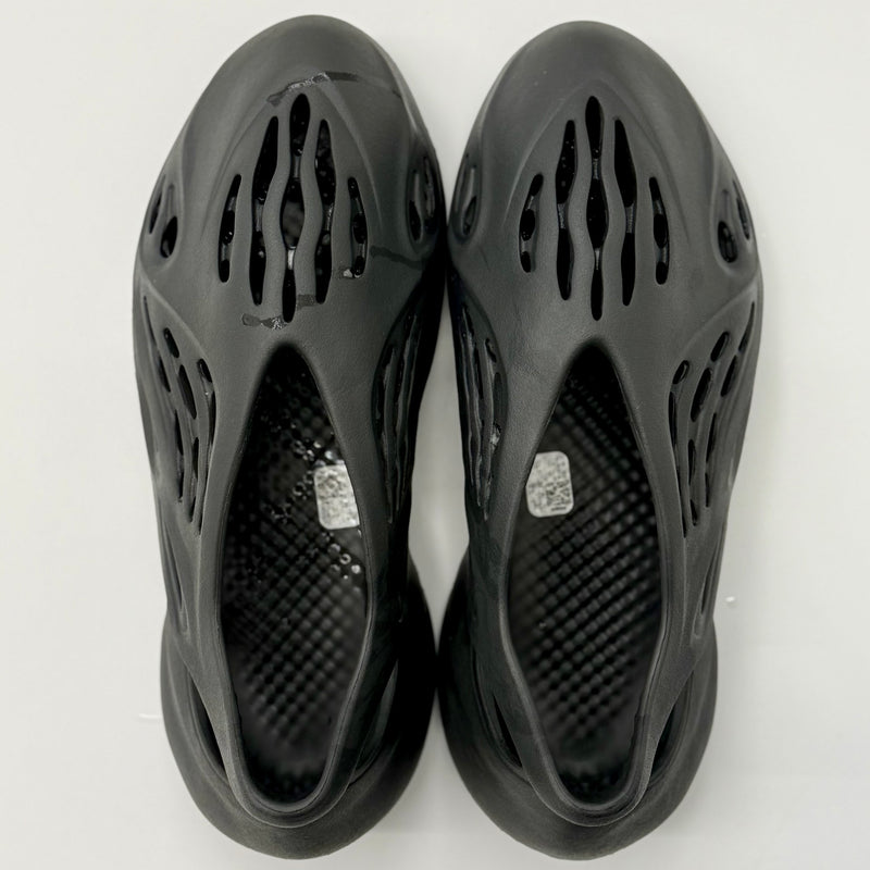 adidas Yeezy Foam RNR Onyx