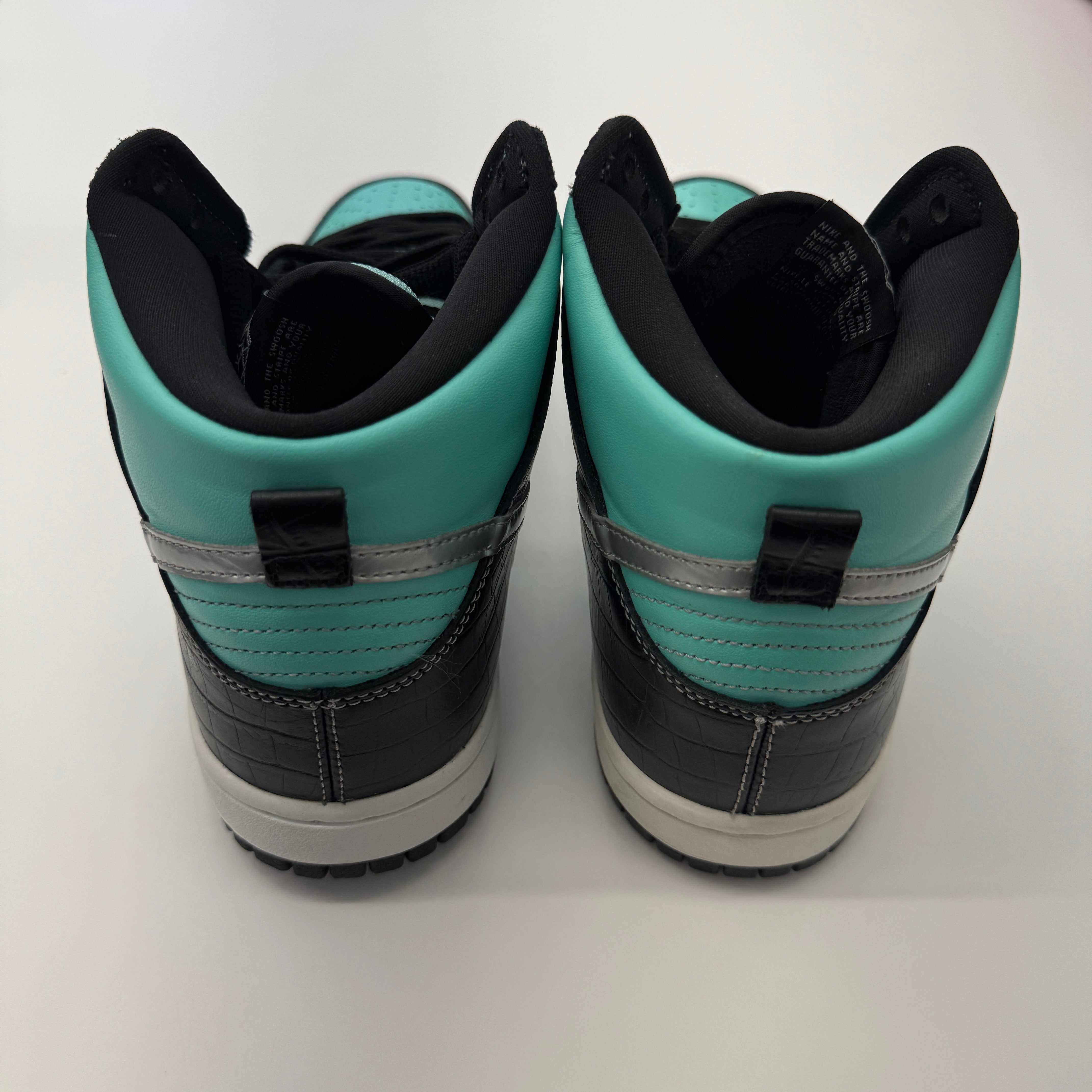 Nike SB Dunk High Diamond Supply Co. Aqua Pre-Owned Size 10M