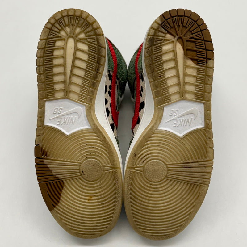 Nike SB Dunk High Dog Walker