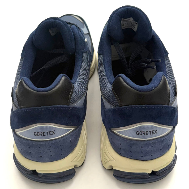 New Balance 2002R Gore-Tex Navy Arctic Grey
