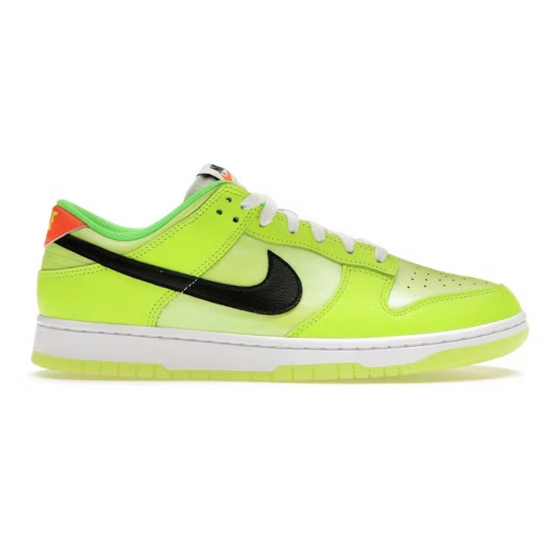 Nike Dunk Low SE 'Splash Volt'
