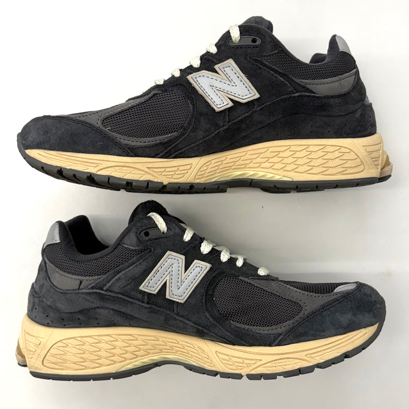 New Balance 2002R Black Dark Grey
