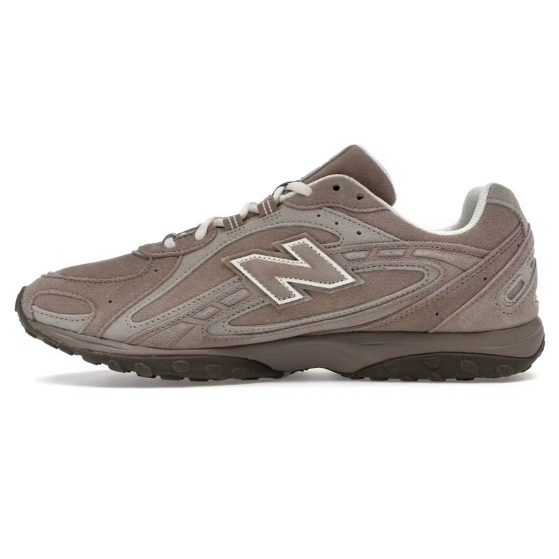New Balance 204L Mushroom Arid Stone