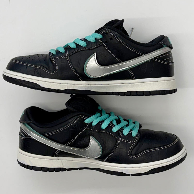 Nike SB Dunk Low Diamond Supply Co. Black Diamond Signed Pair