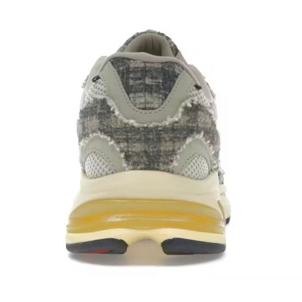 New Balance 2010 Joe Freshgoods Bag Lady