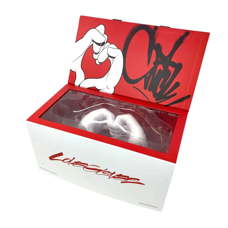 Slick Love Gloves OG Edition Vinyl Figure