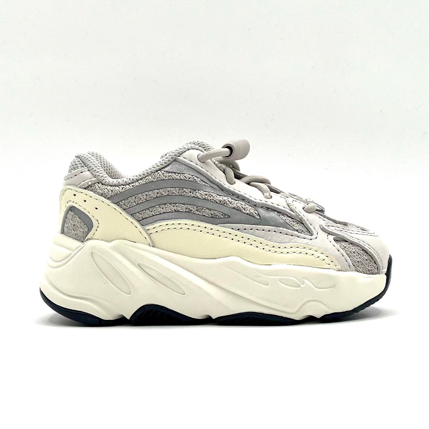 adidas yeezy boost 700 v2 static release date
