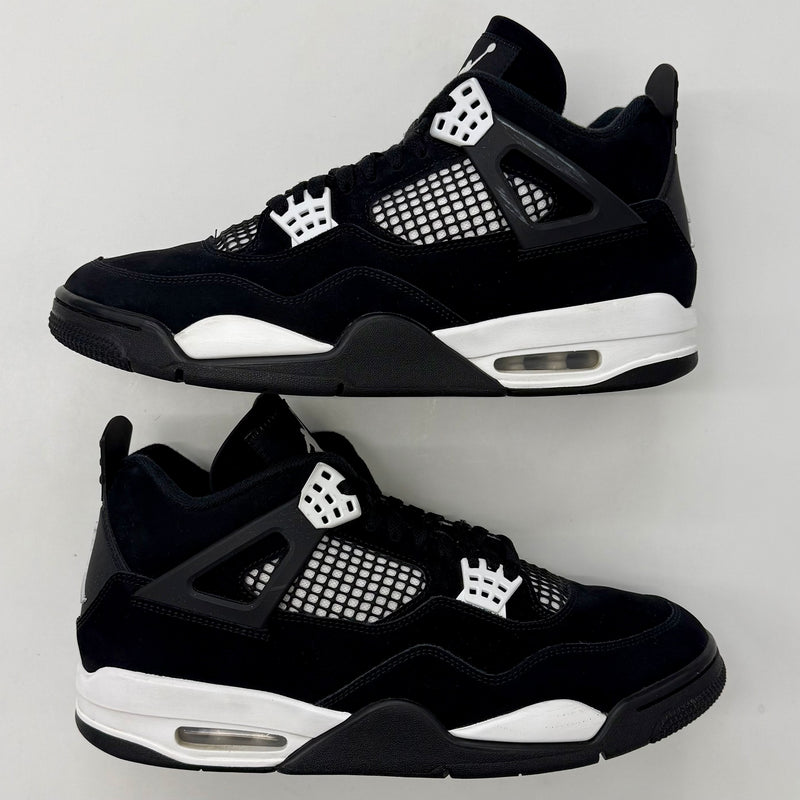 Jordan 4 White Thunder (2024)