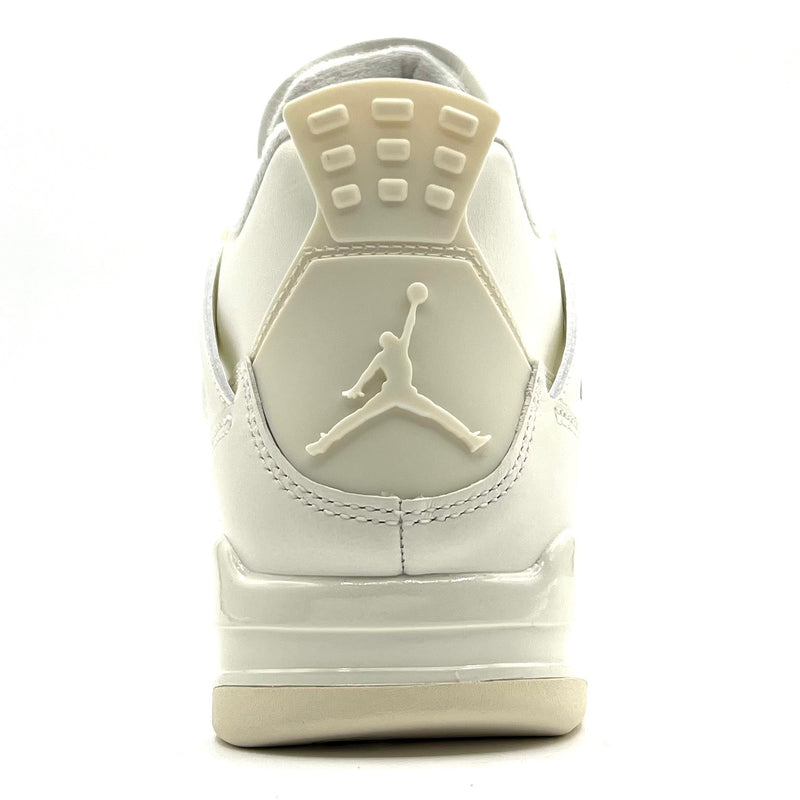 Jordan 4 Retro Metallic Gold (Women)