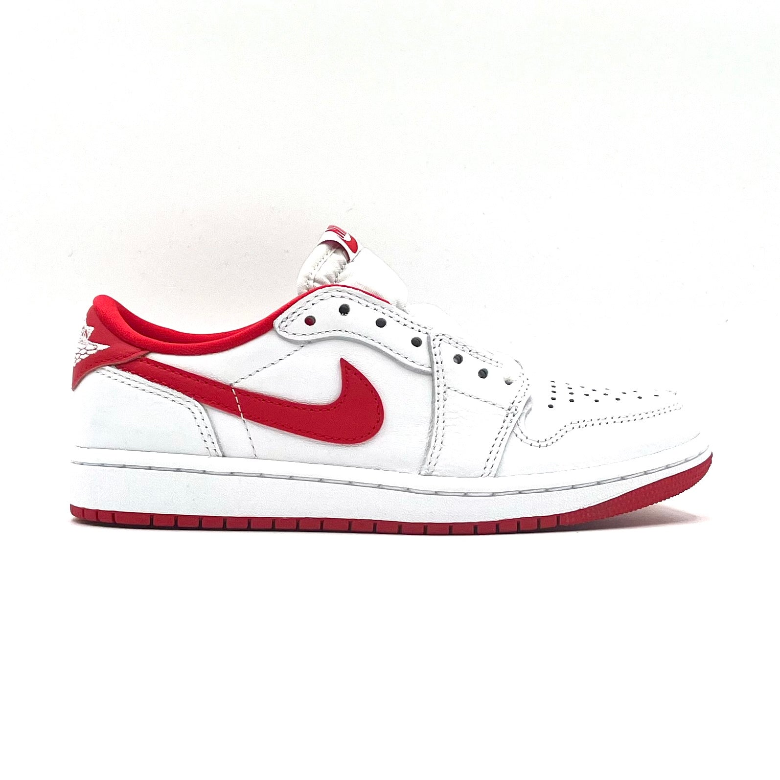 Jordan 1 Retro Low OG University Red — United Kicks