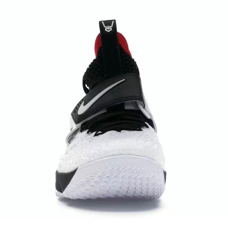 Nike LeBron 15 Diamond Turf