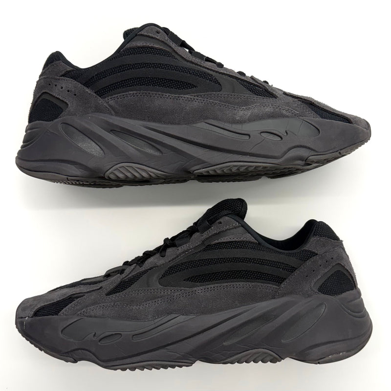 Adidas Yeezy Boost 700 V2 Vanta