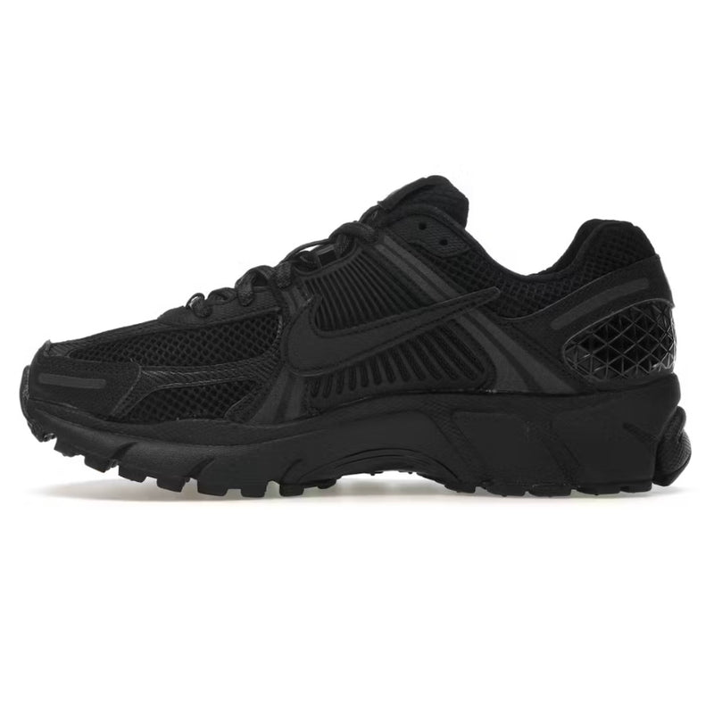 Nike Zoom Vomero 5 Triple Black