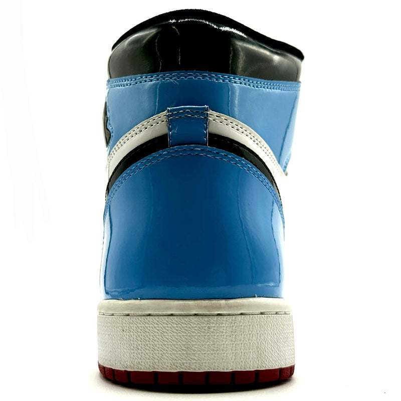 Air Jordan 1 Retro High Fearless 'UNC Chicago'