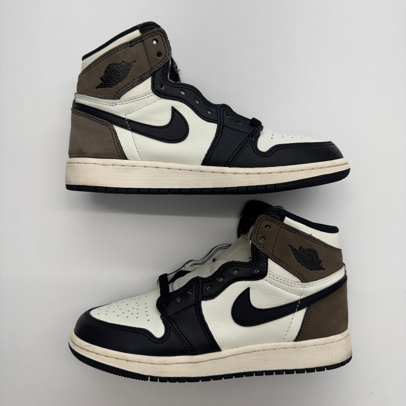 Air Jordan 1 Retro High OG ‘Dark Mocha’ (GS)