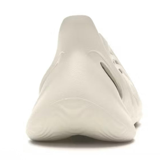 adidas Yeezy Foam RNNR Ararat