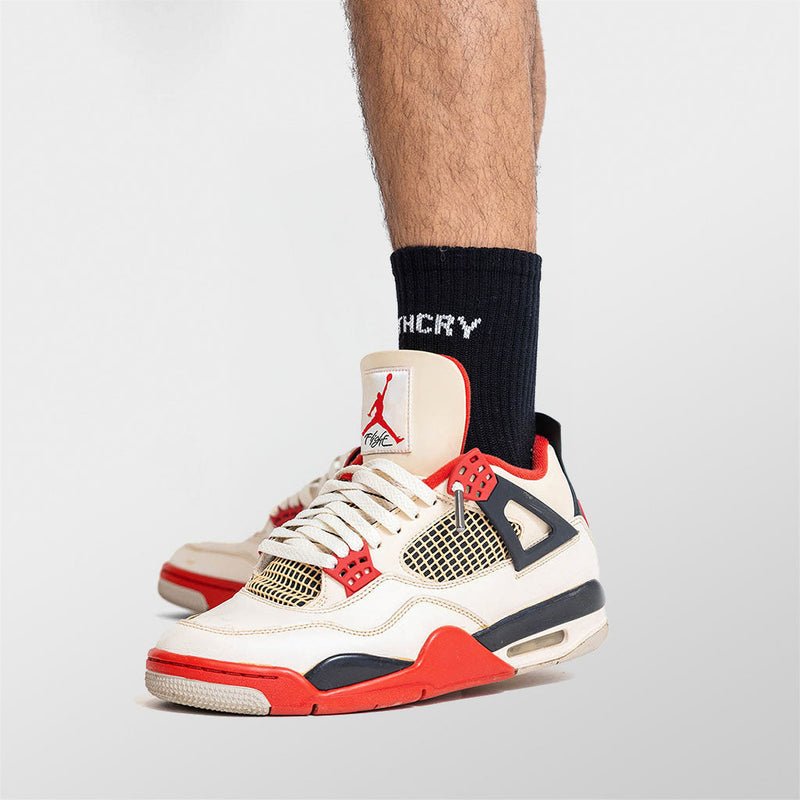 APTHCRY Shin Logo Mid-Length - Black