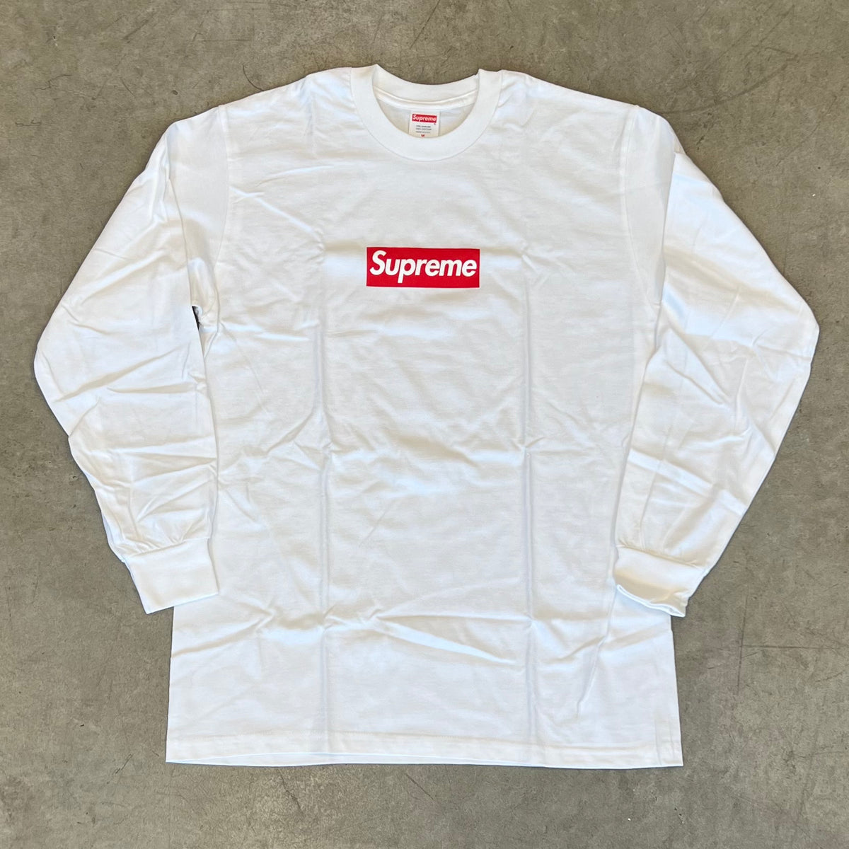 White supreme sales shirt box logo
