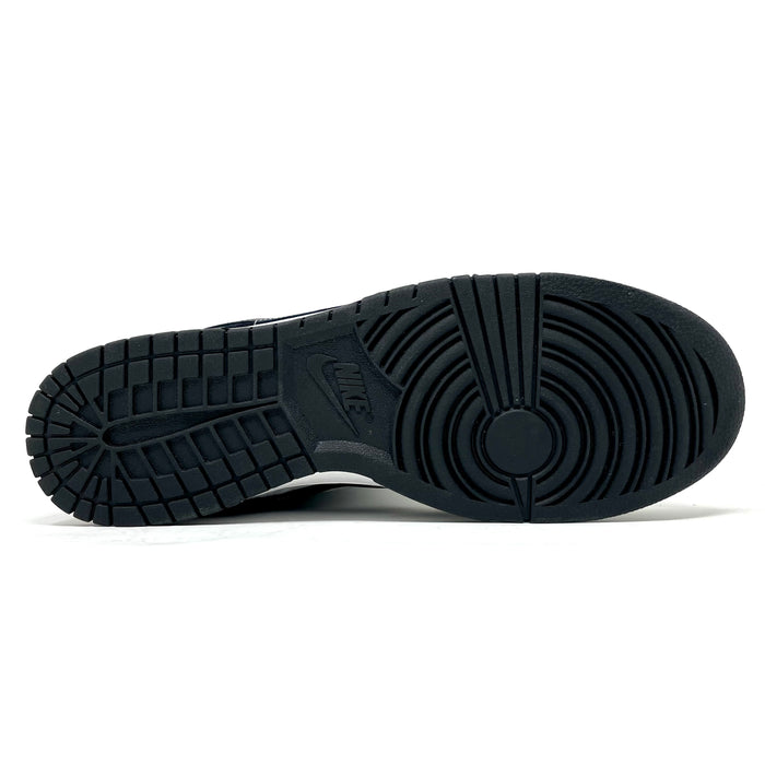 Nike Dunk Low ‘Black White’