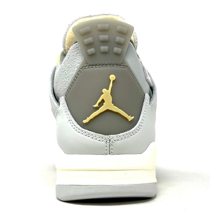 Jordan 4 Retro SE 'Craft Photon Dust'